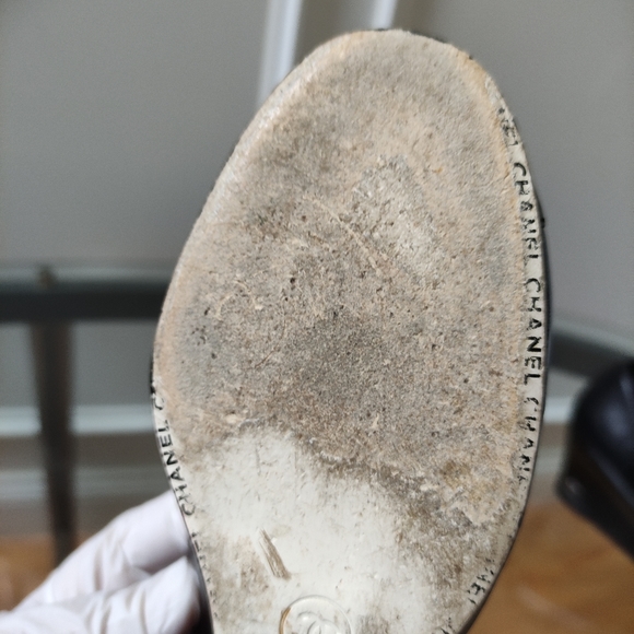 Chanel Interlocking CC Logo Patent Leather Cap Toe Wedge Pumps 38 black - Picture 11 of 16